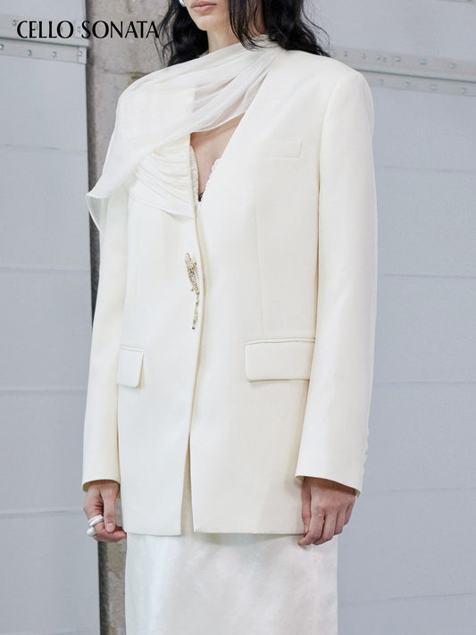 White Chiffon Streamers Loose-fitting Suit